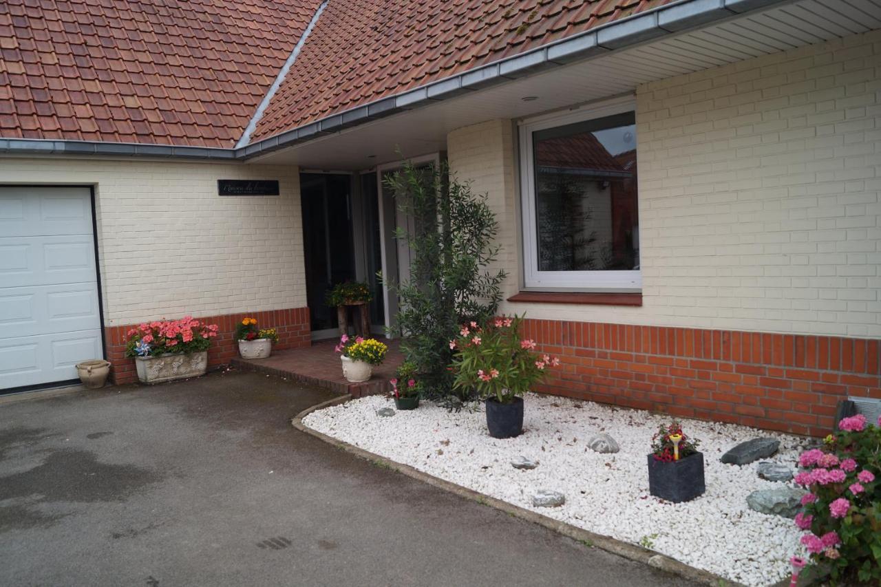 A La Maison Du Bonheur Audruicq Bagian luar foto